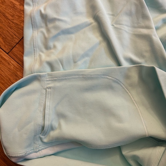 Lululemonn align leggings ; unworn - Picture 6 of 6